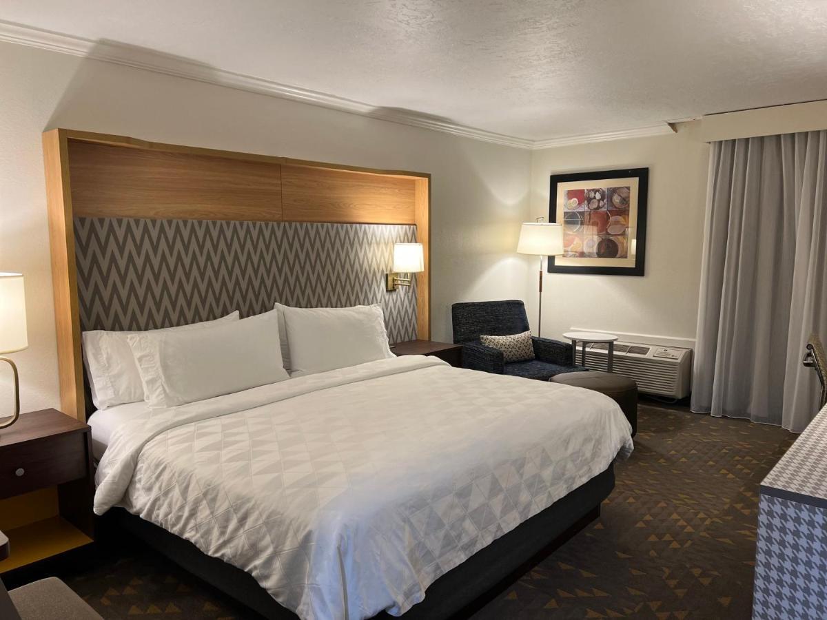 Holiday Inn Rock Springs By Ihg Exterior foto